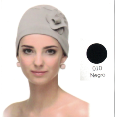GORRO FLOR NEGRO